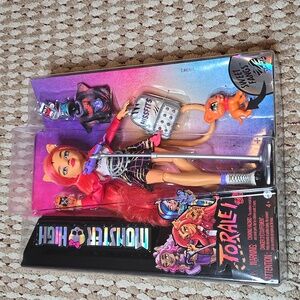 Monster High Barbie Doll Toralei Sweet Fangs Hissfits